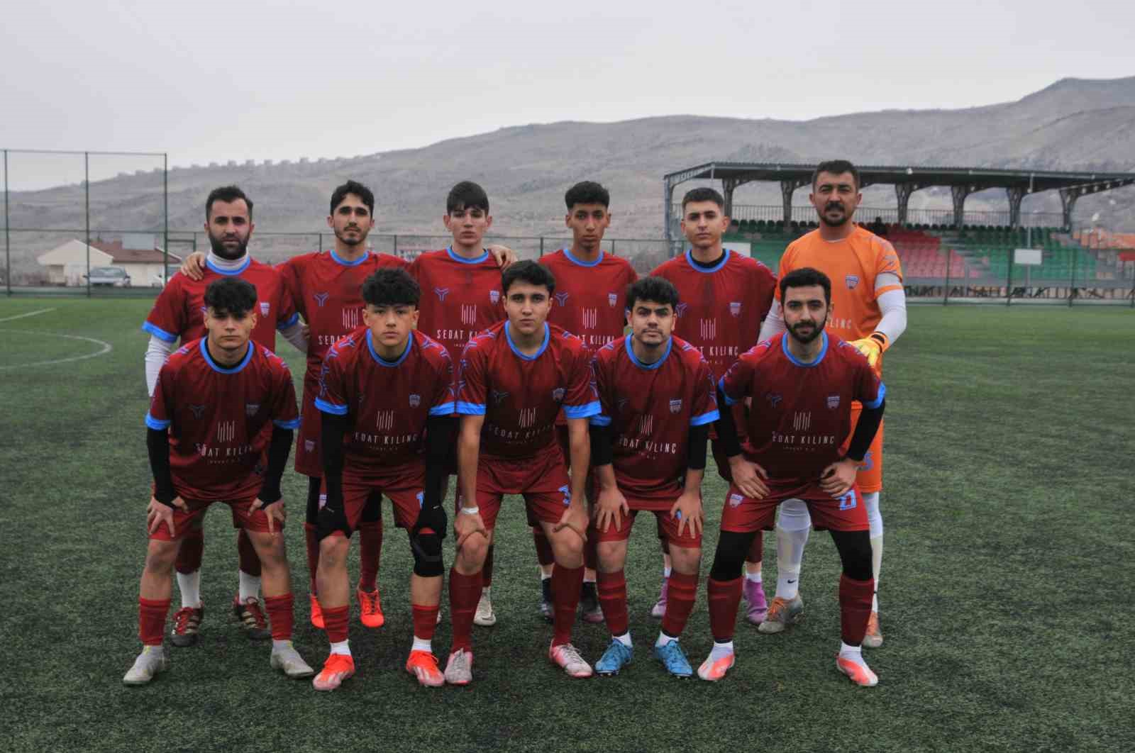 Kayseri Şeker Süper Amatör Küme: Kayseri Döğerspor: 3 - 1966 Turanspor: 1
