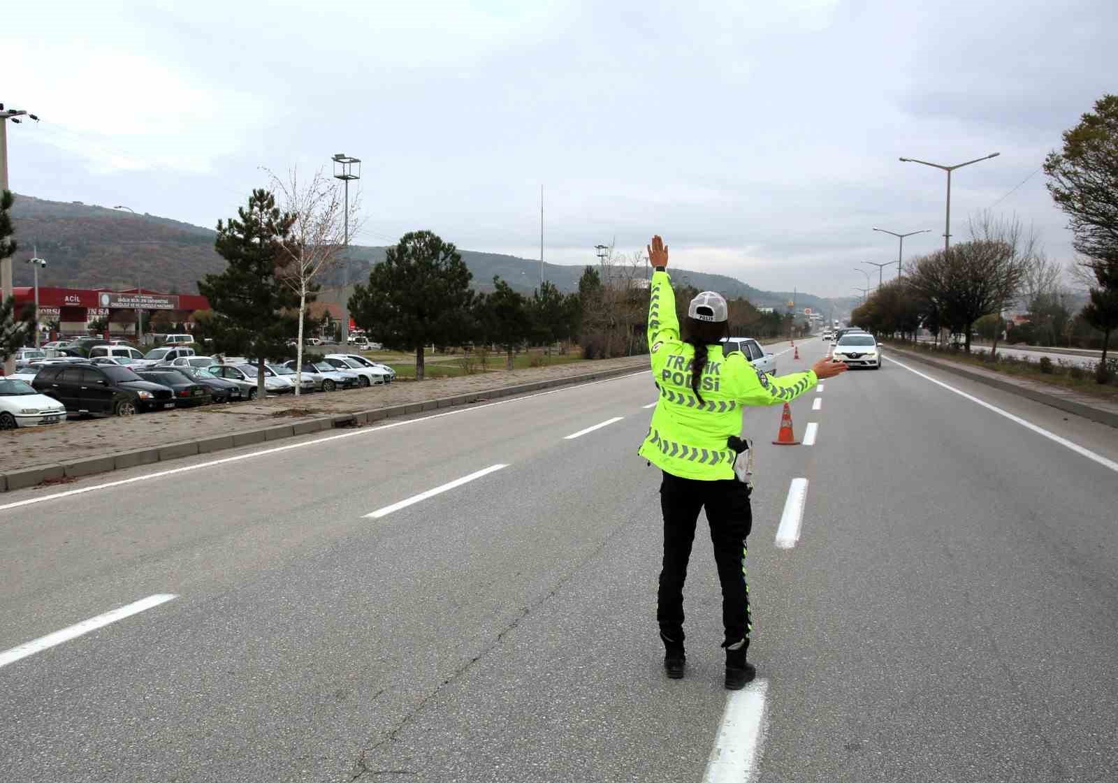 Abart egzoz kullanan sürücülere uyarı
