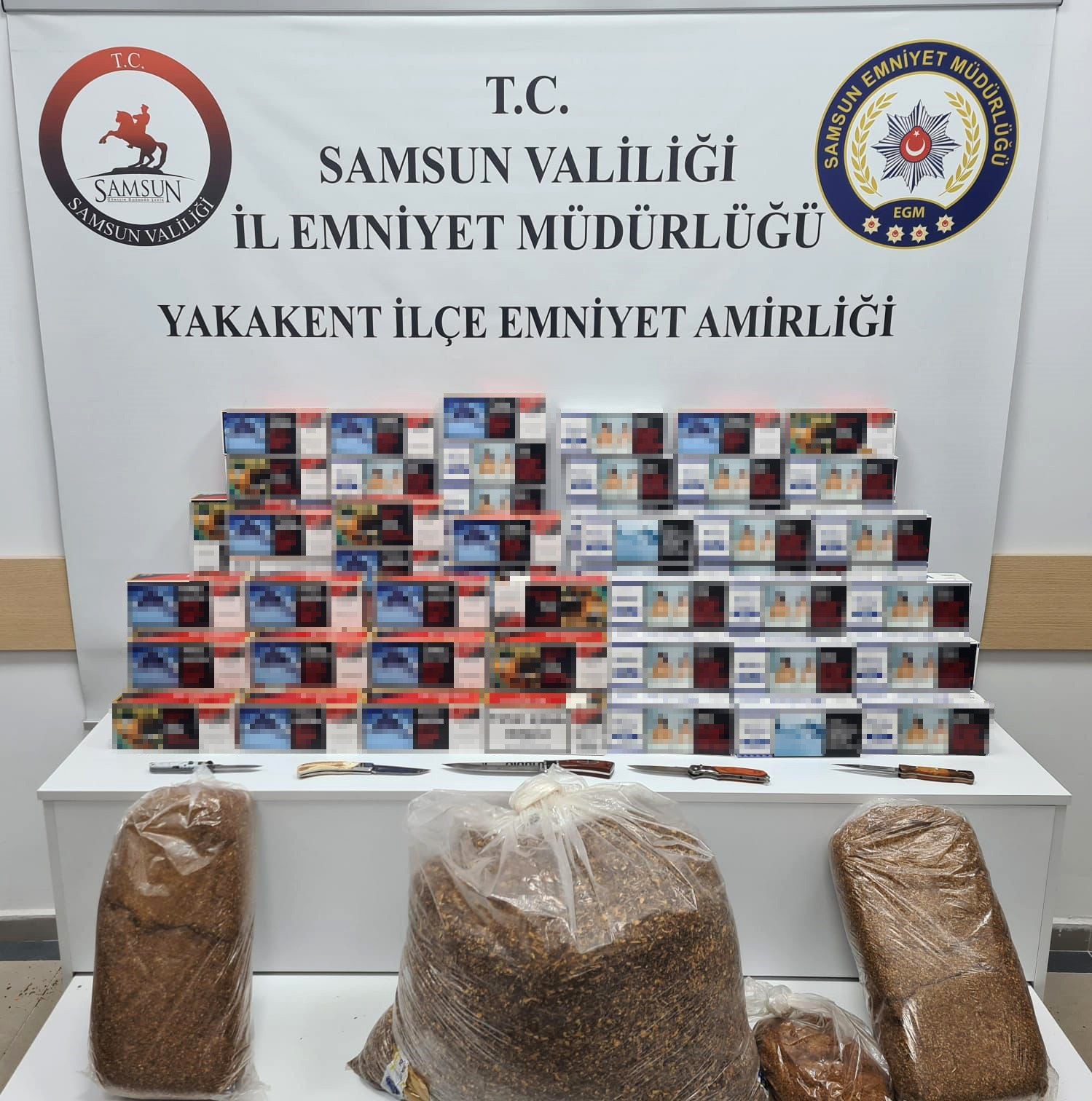 Samsun’da 20 bin adet makaron ve 25 kilo kaçak tütün ele geçirildi
