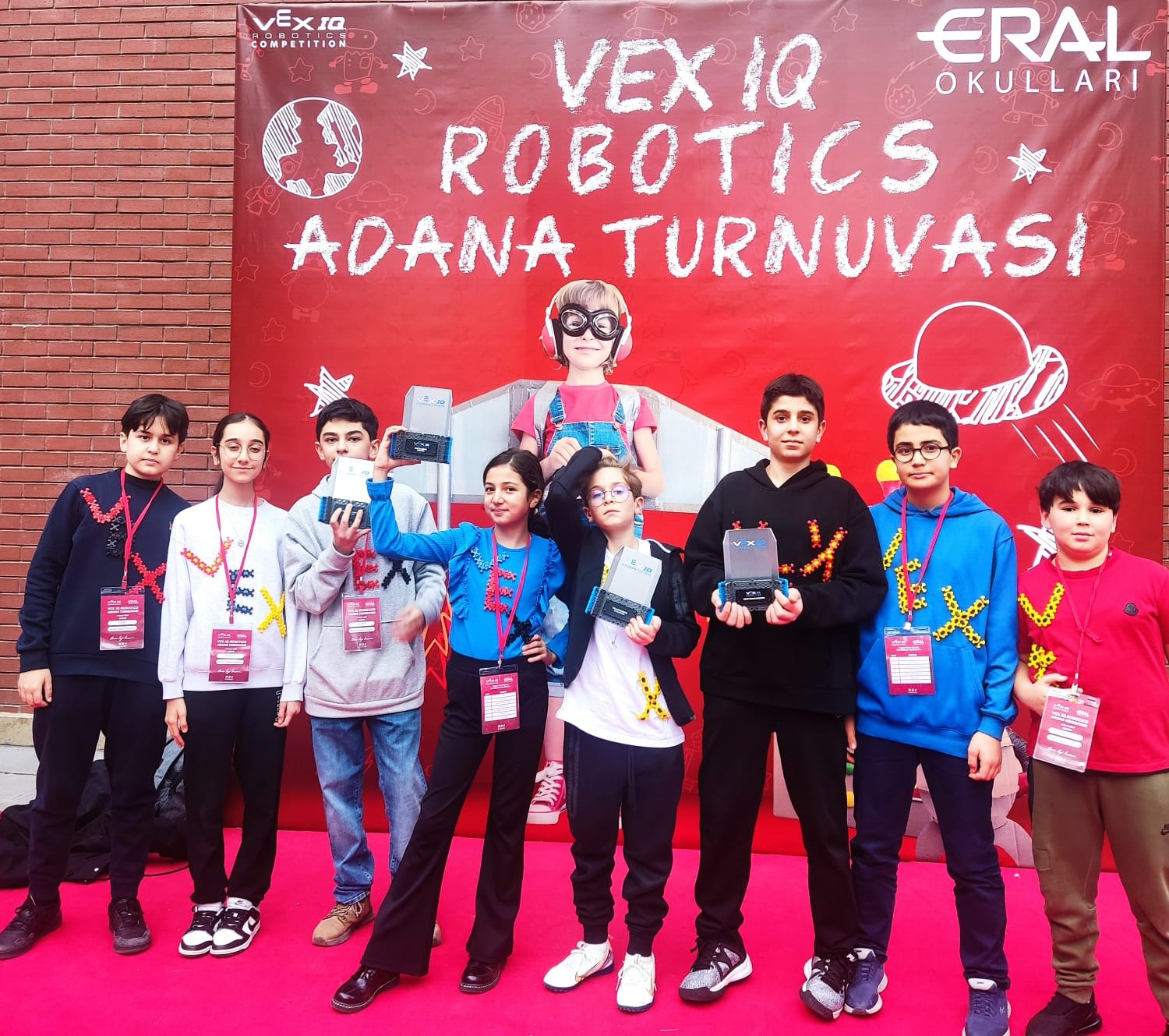 SANKO Okulları VEX IQ Robot Yarışması’ndan dört birincilikle döndü
