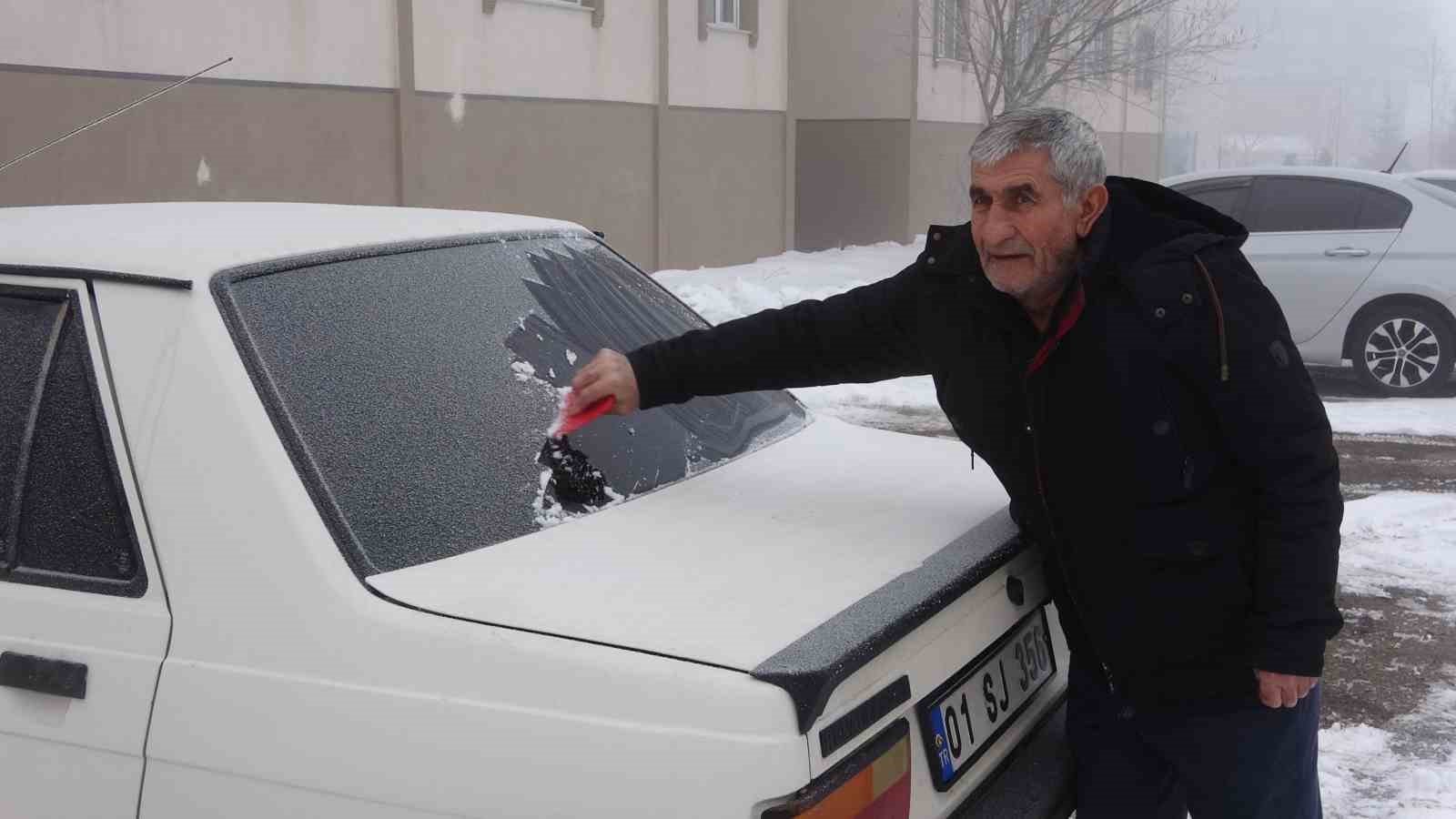 Bitlis’te sis ve dondurucu soğuklar
