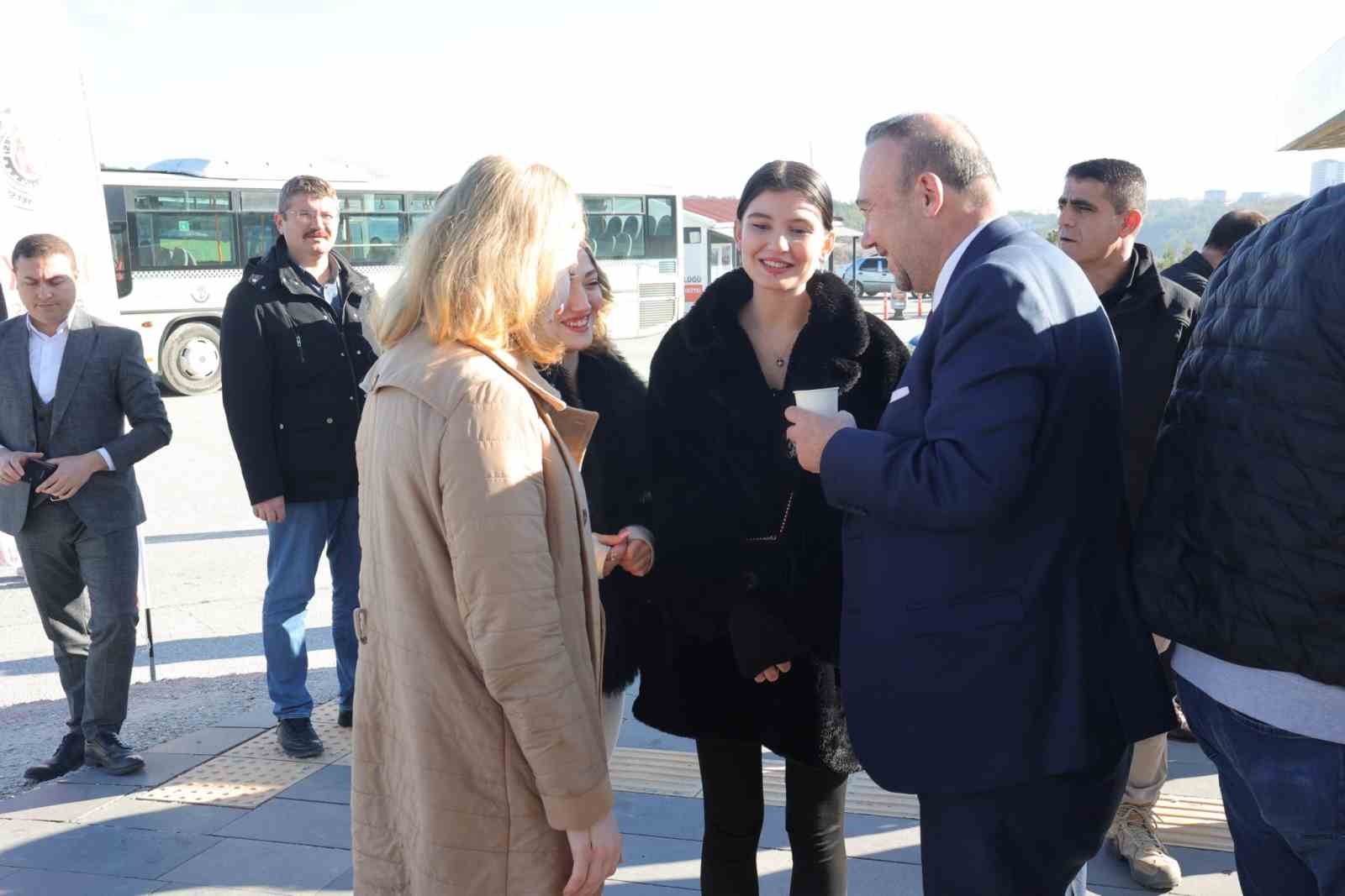 Başkan Yalım’dan öğrencilere çorba ikramı
