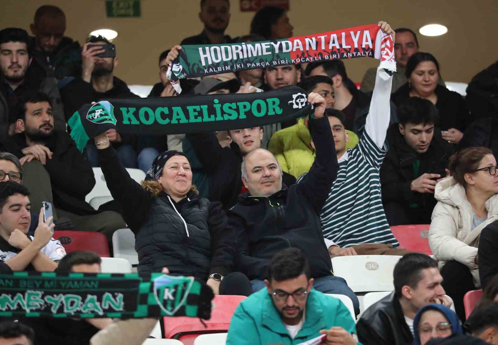 Ziraat Türkiye Kupası: Antalyaspor: 3 - Kocaelispor: 1 (Maç sonucu)
