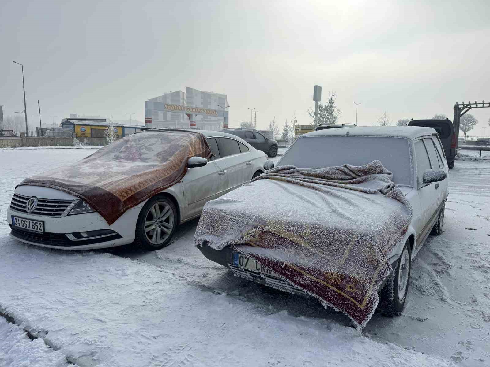 Ağrı’da dondurucu soğuklar hayatı olumsuz etkiliyor
