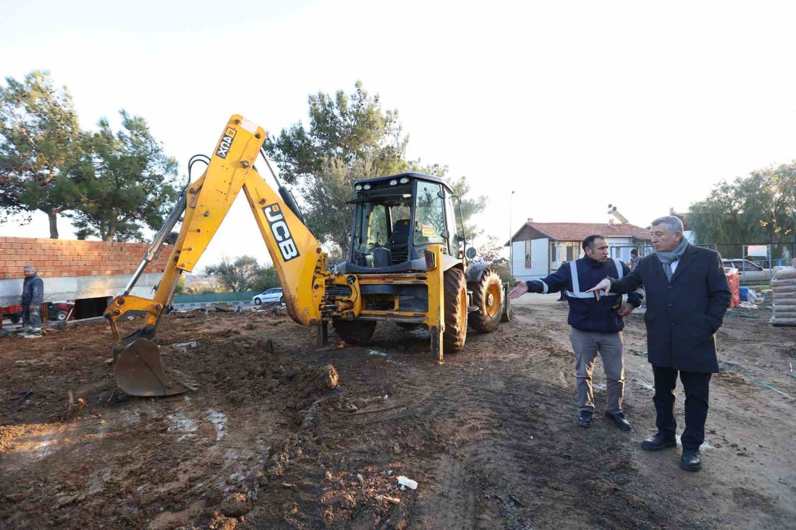 Güzelbahçe’de kentin her noktasında çalışmalar hızla sürüyor
