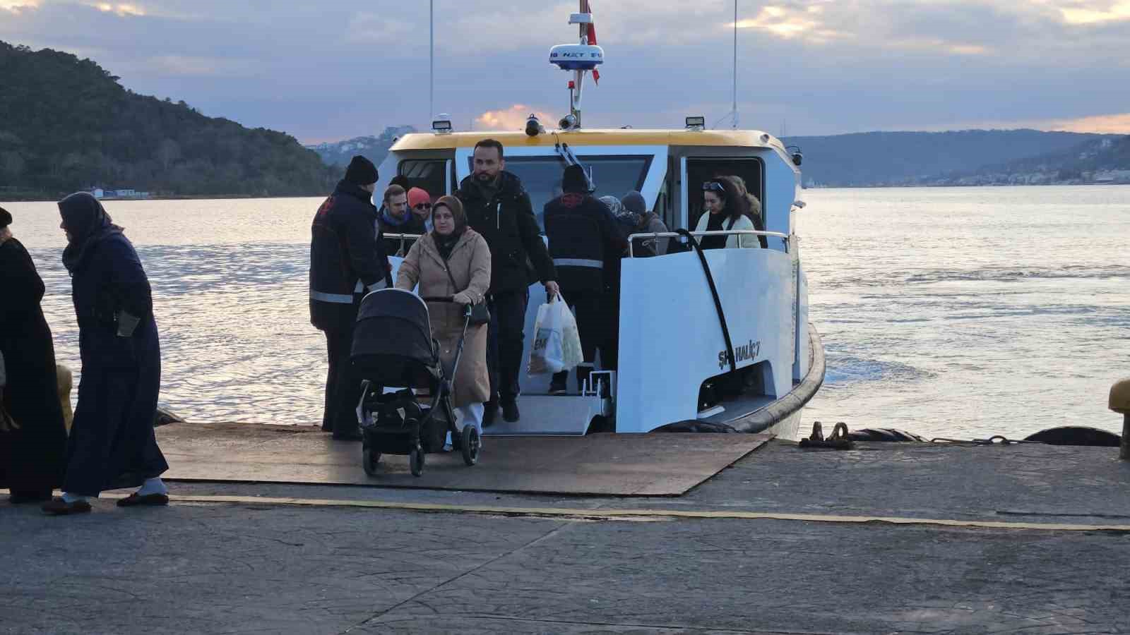 Beykoz halkı Anadolu Kavağı deniz dolmuş seferlerinden rahatsız
