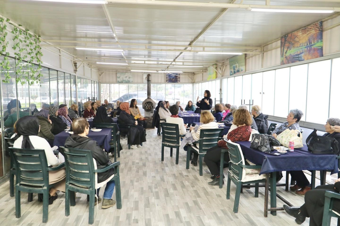 Bahçelievler Mahallesi’nde kadınlar buluşması gerçekleştirildi
