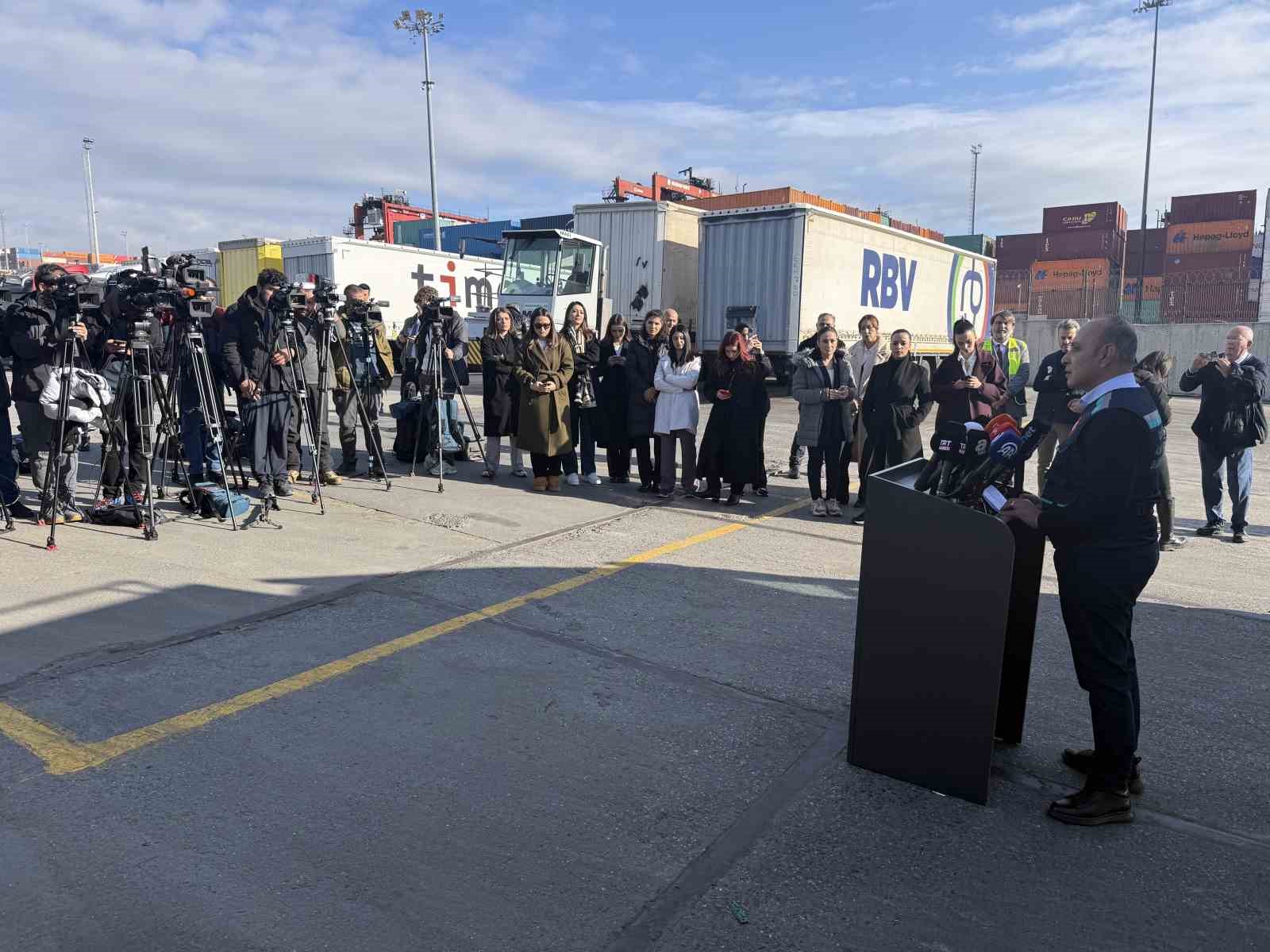 Marmara Denizi’nde müsilajı önlemek için 700 tesis inceleme altına alındı
