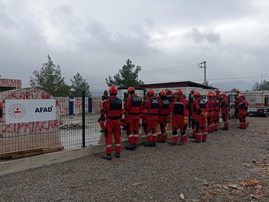 Muğla AFAD’dan itfaiye personeline deprem eğitimi
