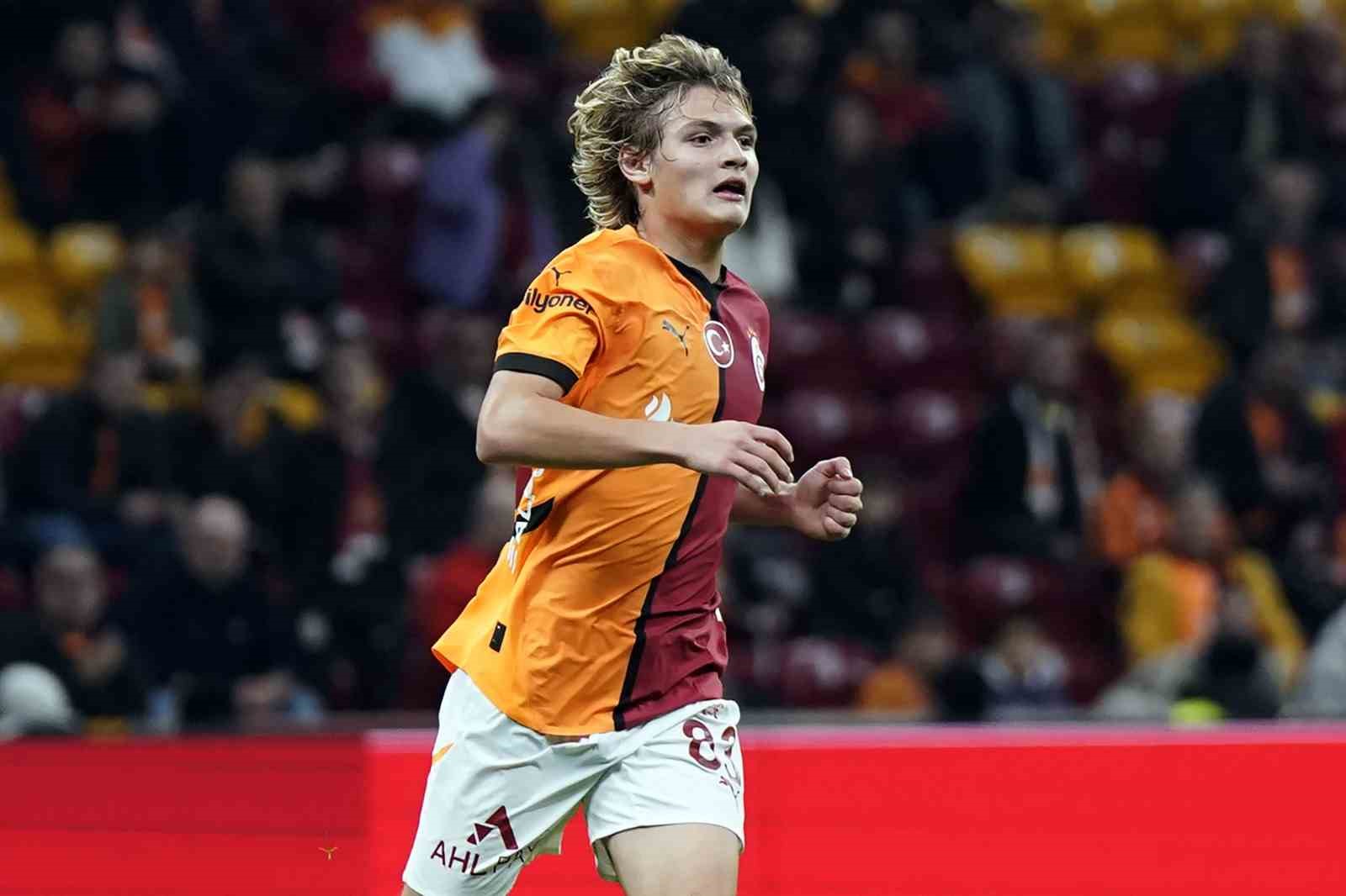 Ziraat Türkiye Kupası: Galatasaray: 0 - Başakşehir: 1 (İlk yarı)
