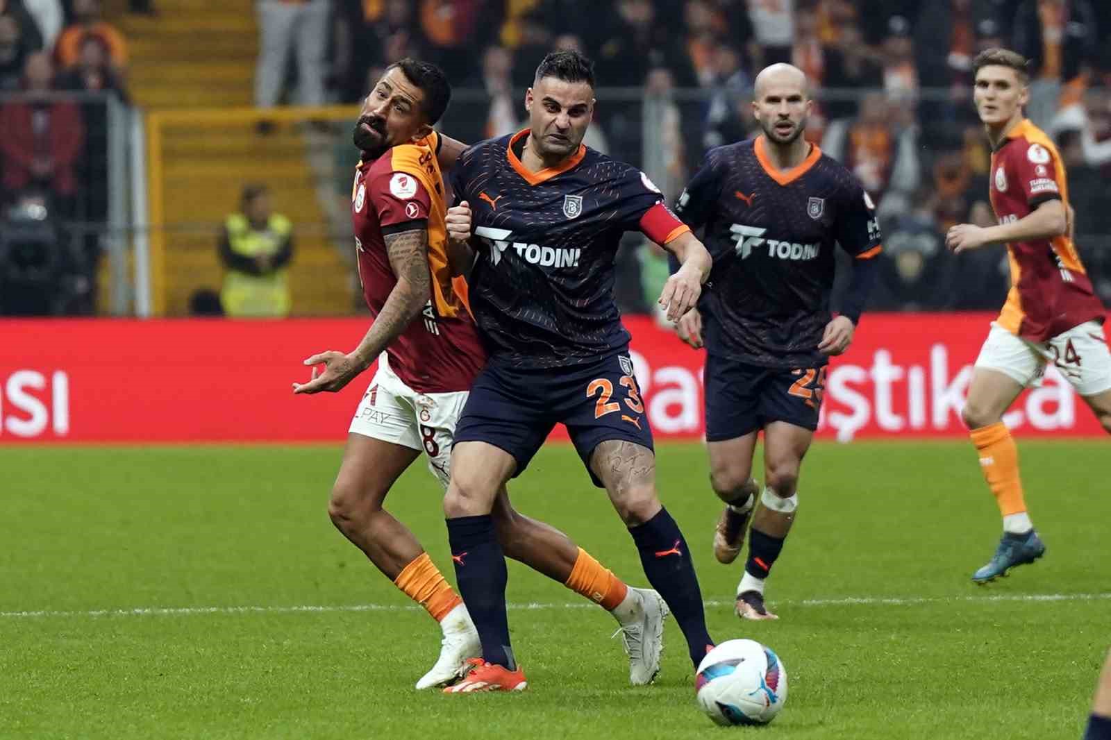 Ziraat Türkiye Kupası: Galatasaray: 2 - Başakşehir: 2 (Maç sonucu)
