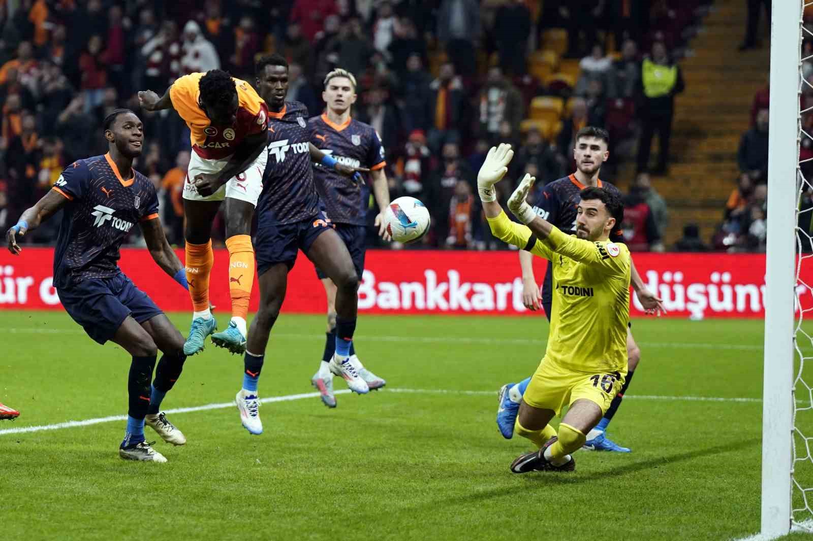 Ziraat Türkiye Kupası: Galatasaray: 2 - Başakşehir: 2 (Maç sonucu)
