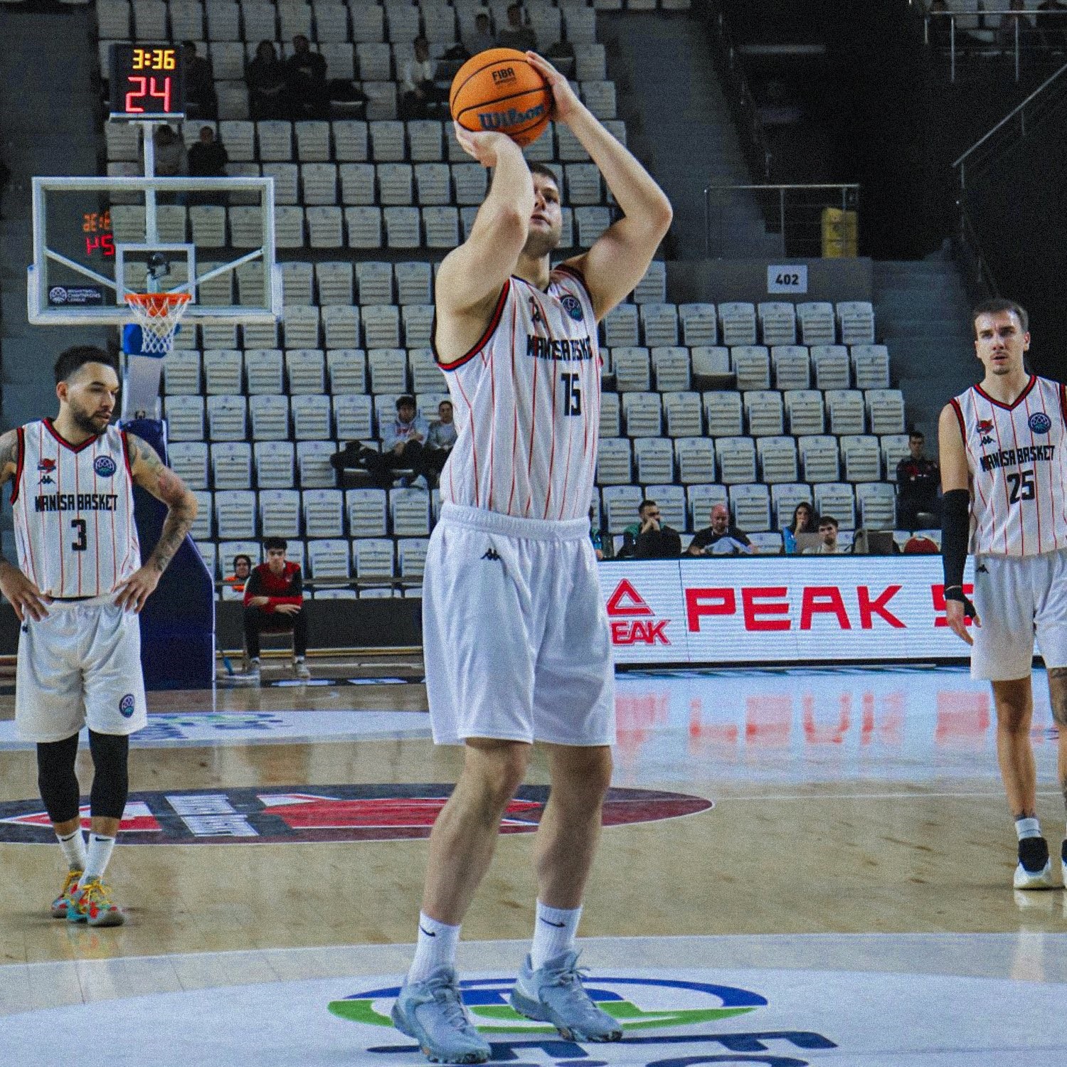 Basketbol Şampiyonlar Ligi: Manisa Basket: 87 - Niners Chemnitz: 86
