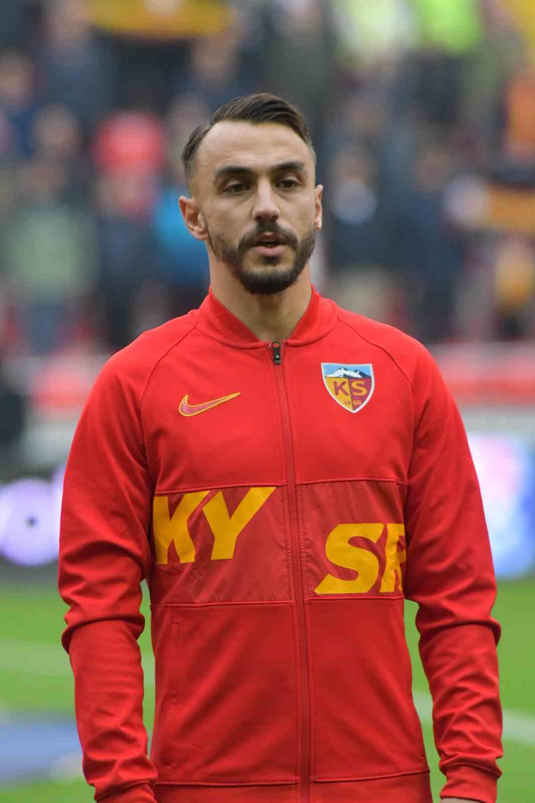 Kayserispor’da Gökhan Sazdağı cezalı
