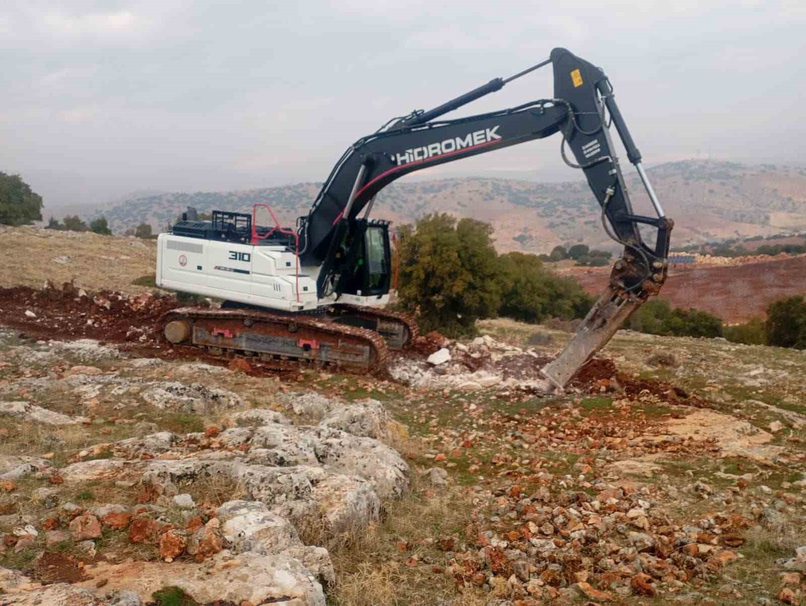 Nizip Belediyesi, merkez ve kırsalda hizmetlerine hız kesmeden devam ediyor
