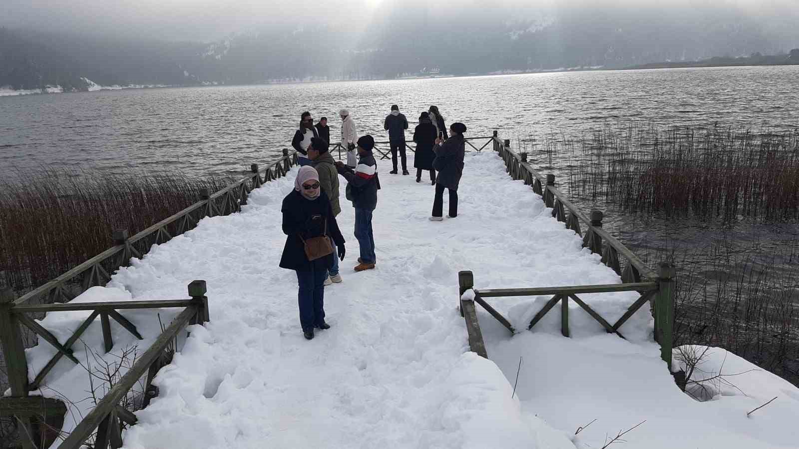 Bolu’ya yerli ve yabancı turistler akın etti: 2 milyon 303 bin 762 kişi geldi
