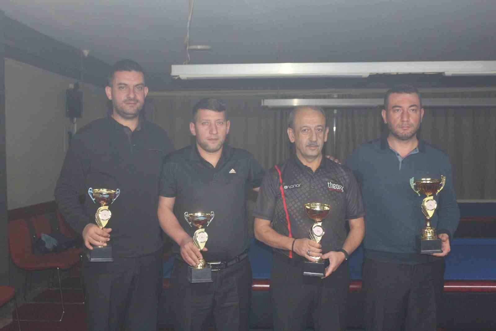 Afyon Basın Cemiyeti 3 Bant Bilardo Turnuvası sona erdi
