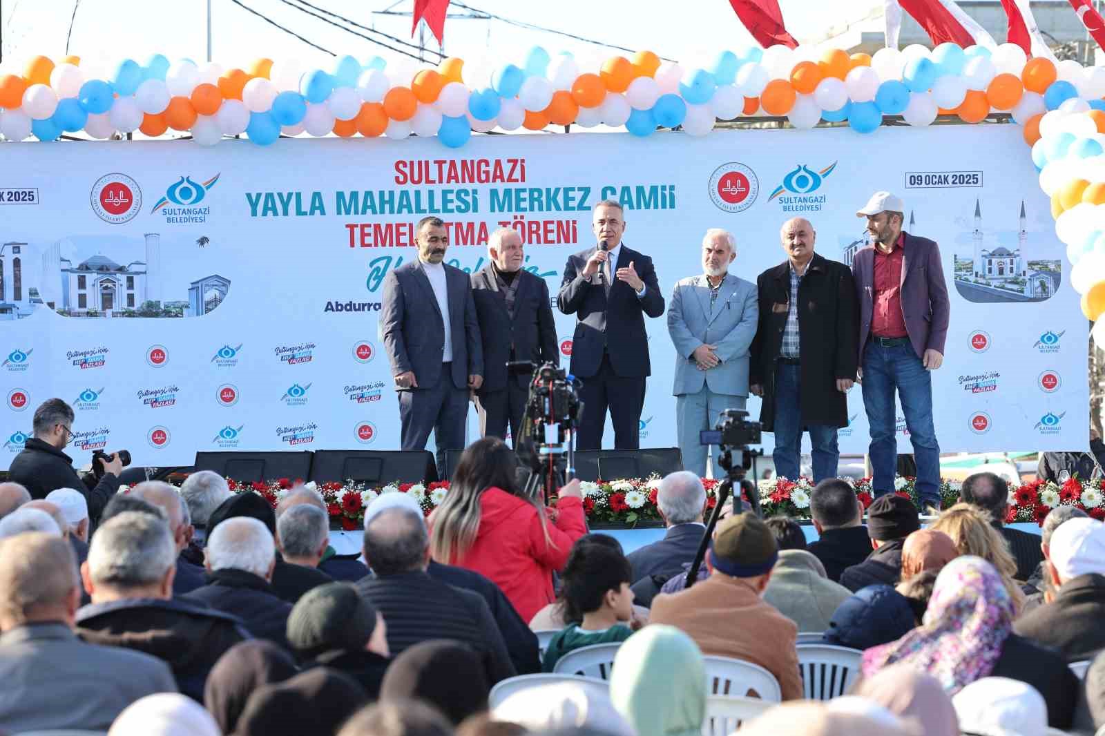 Sultangazi’de Yayla Mahallesi Merkez Camii’nin temel atma töreni gerçekleştirildi
