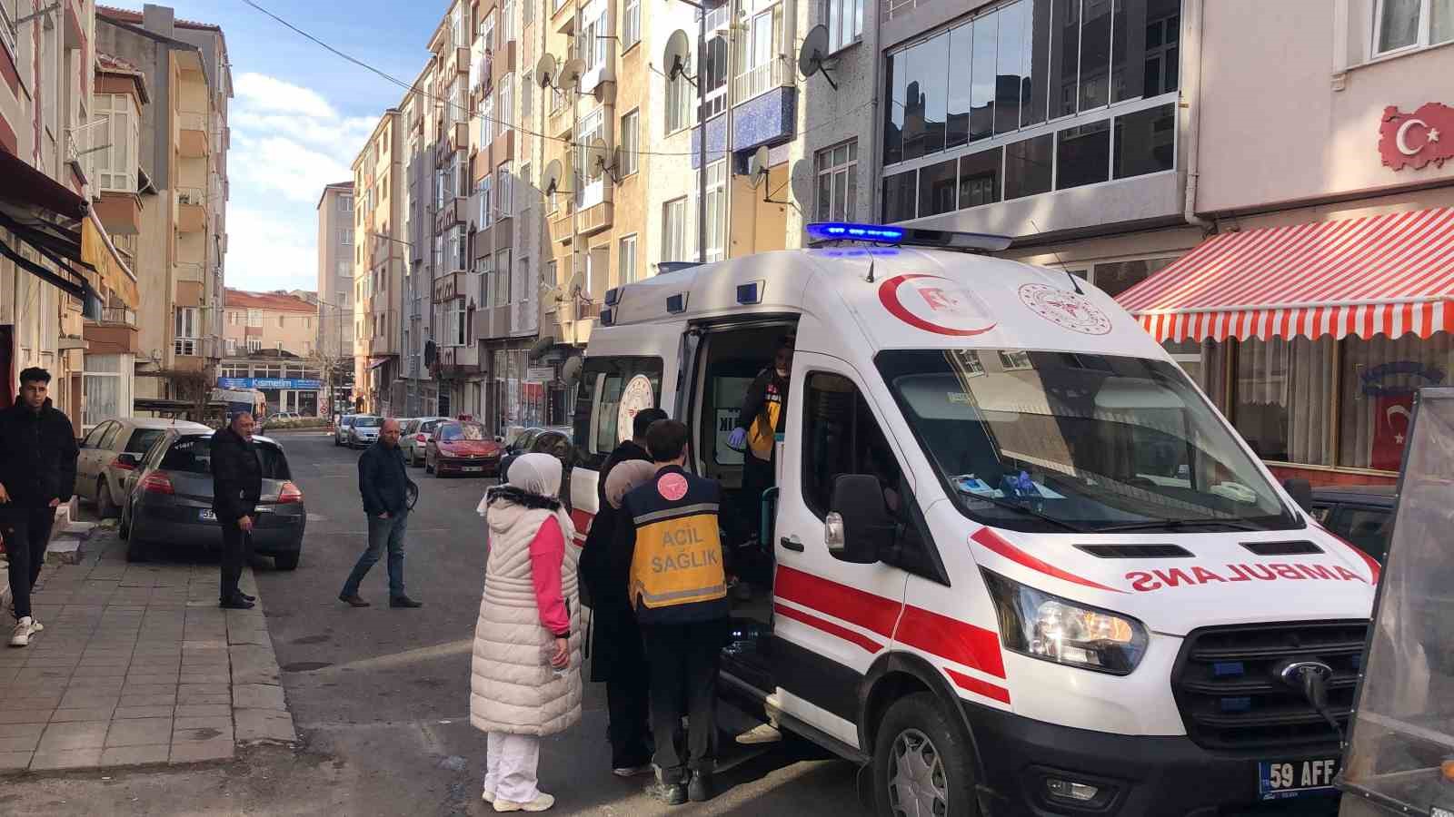 Çorlu’da iki araç çarpıştı, 1 kişi yaralandı: Kaza anı kamerada
