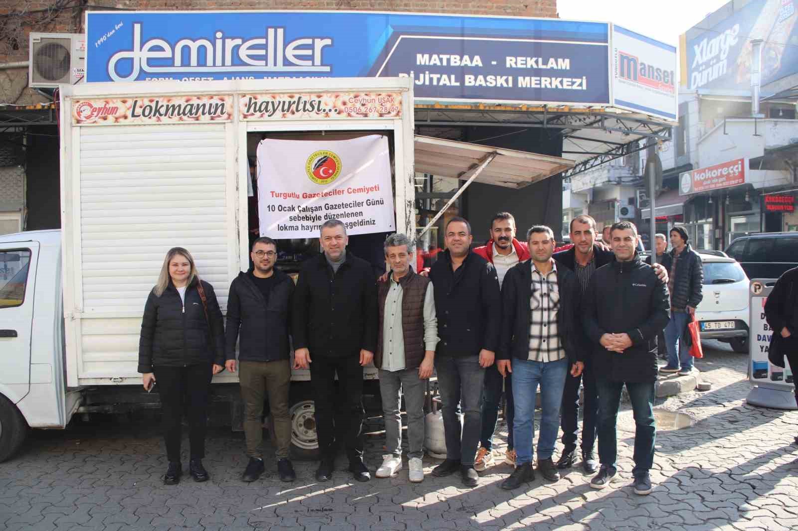 Turgutlu Gazeteciler Cemiyeti’nden lokma hayrı
