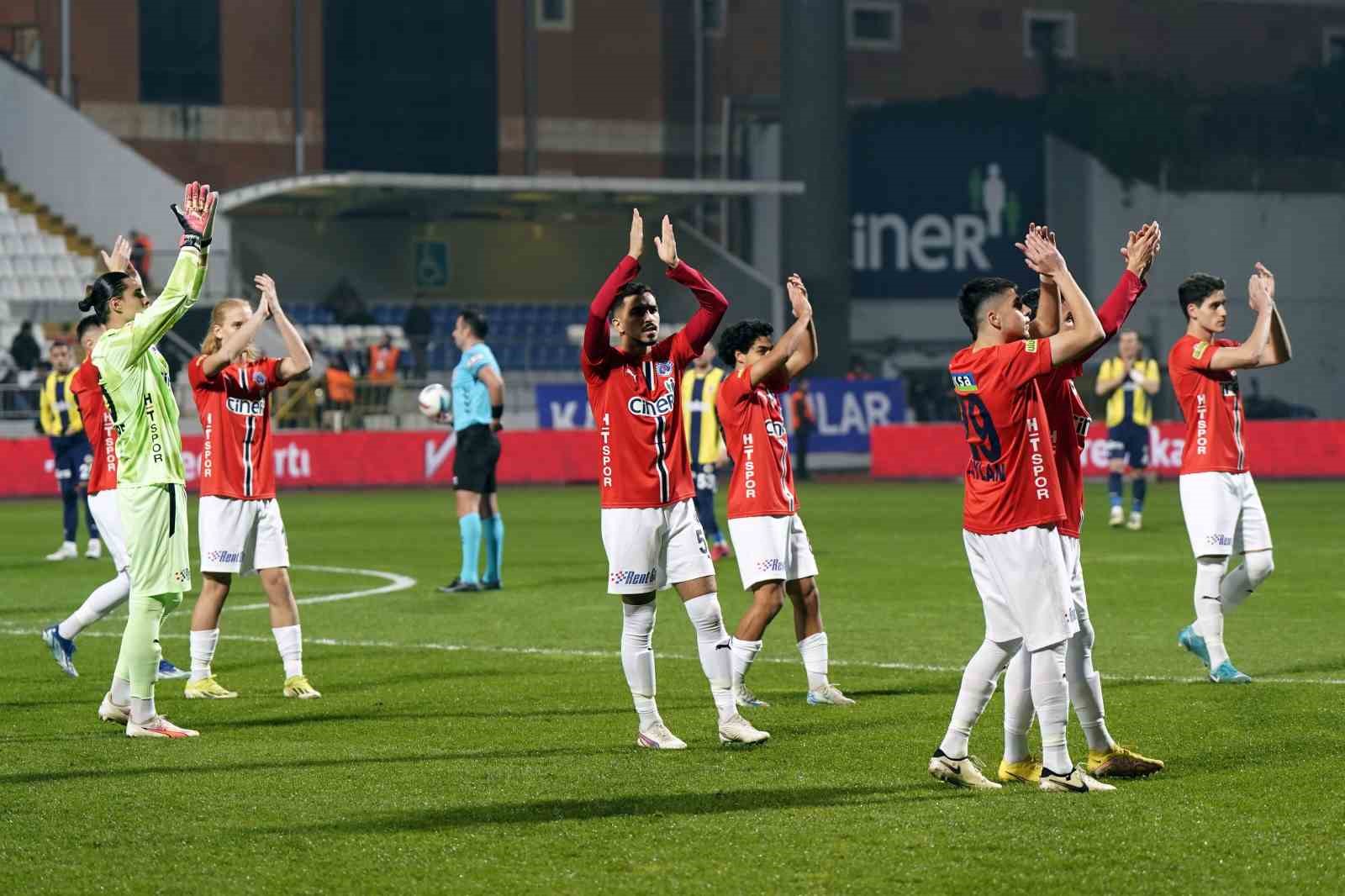 Ziraat Türkiye Kupası: Kasımpaşa: 0 - Fenerbahçe: 1 (Maç devam ediyor)
