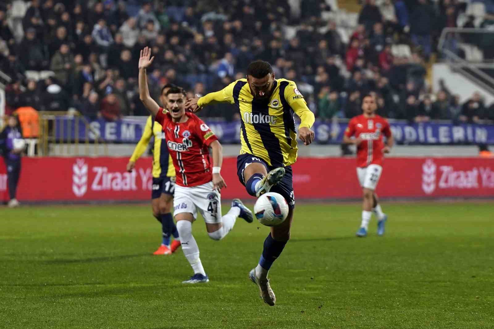 Ziraat Türkiye Kupası: Kasımpaşa: 0 - Fenerbahçe: 1 (Maç devam ediyor)
