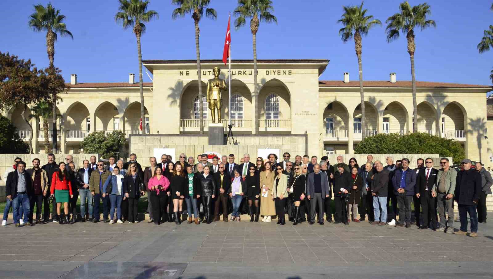 Mersin’de 10 Ocak Çalışan Gazeteciler Günü kutlandı
