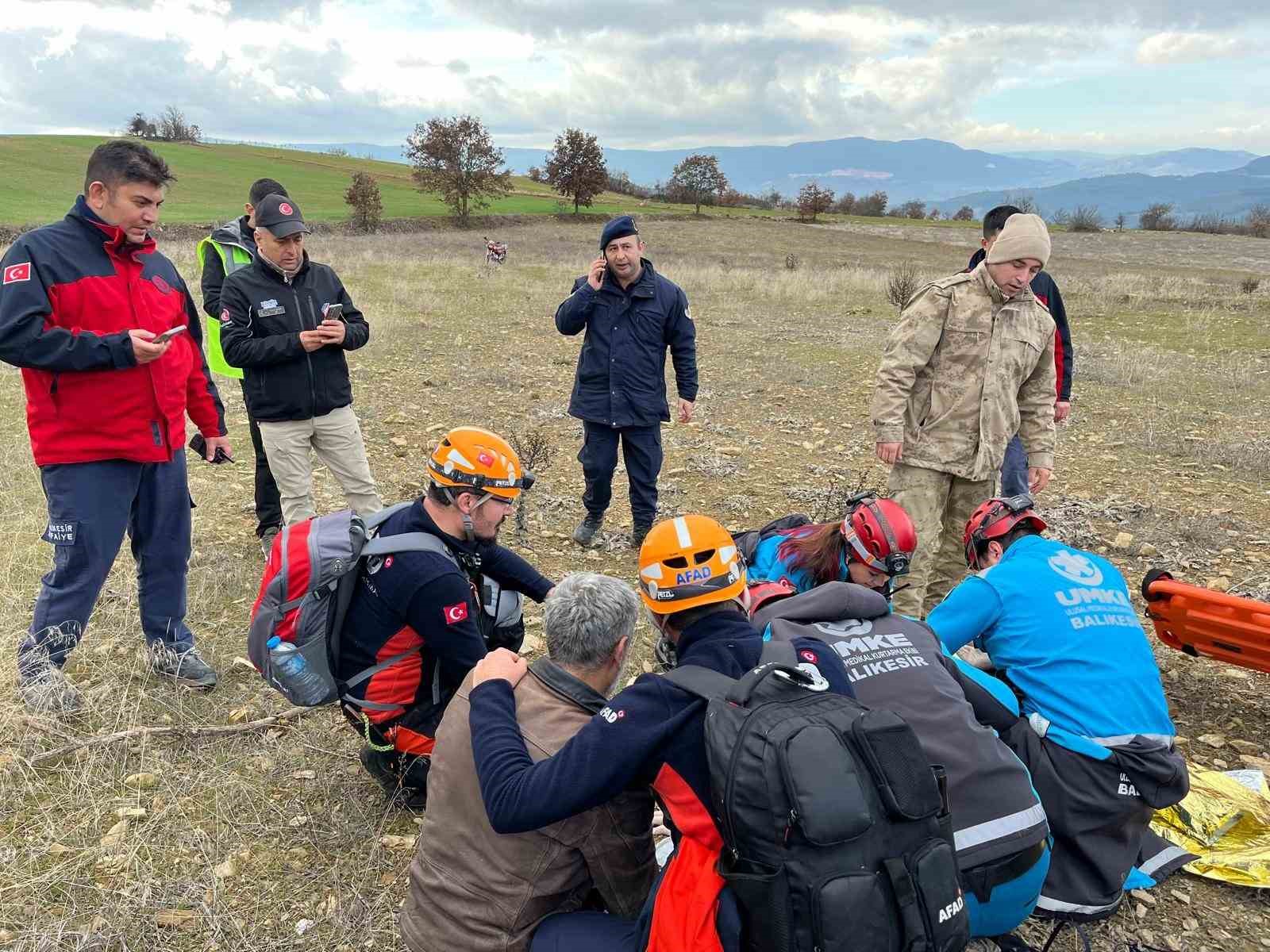 Balıkesir’de arazide kaybolan yaşlı kadın sağ olarak bulundu
