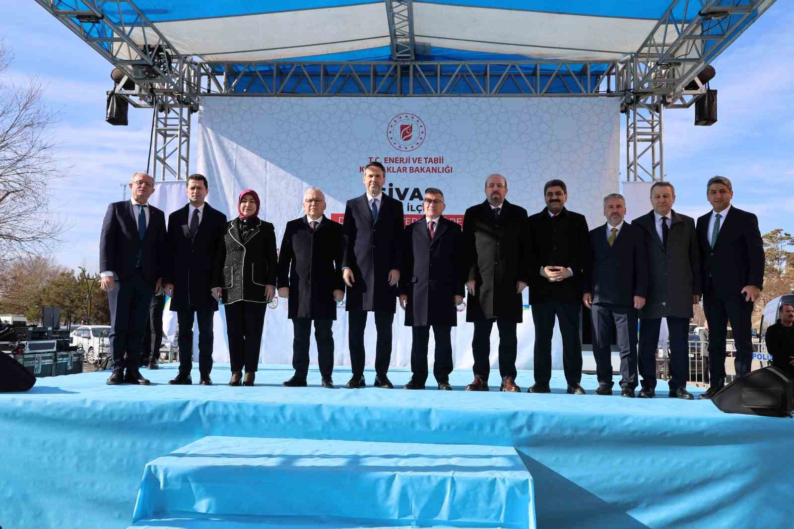 2028 yılında tüm hanelere yerli gaz verilecek
