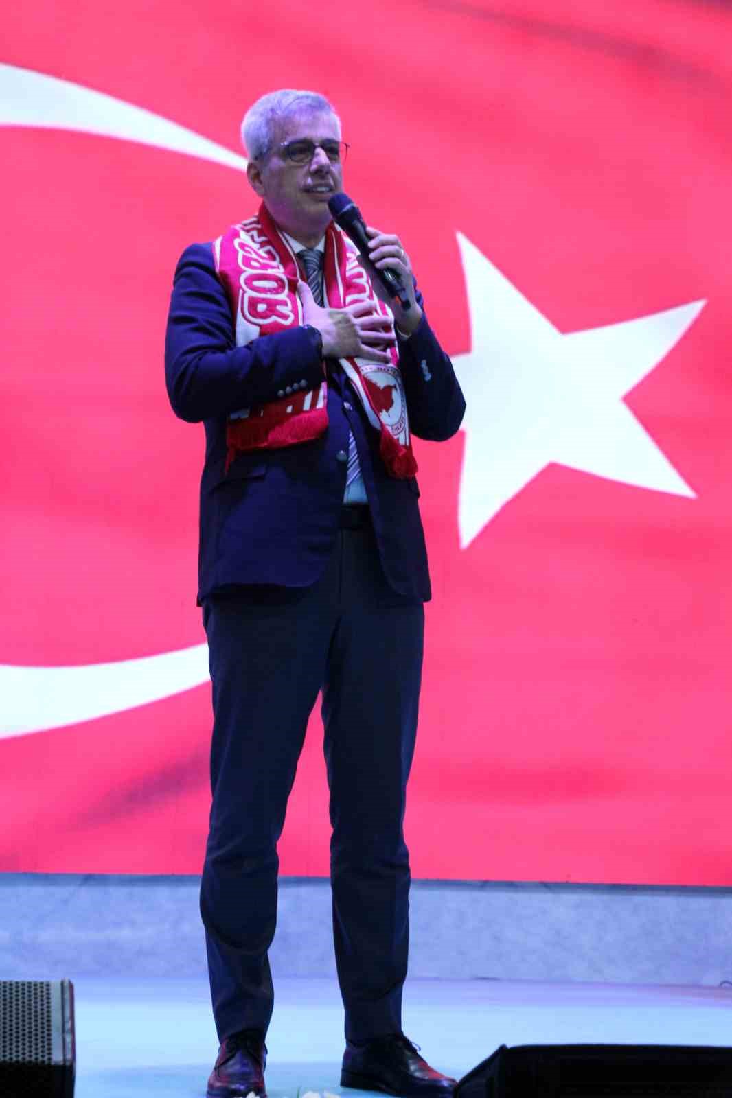 Bakan Memişoğlu, AK Parti Şırnak 8. Olağan İl Kongresi’ne katıldı
