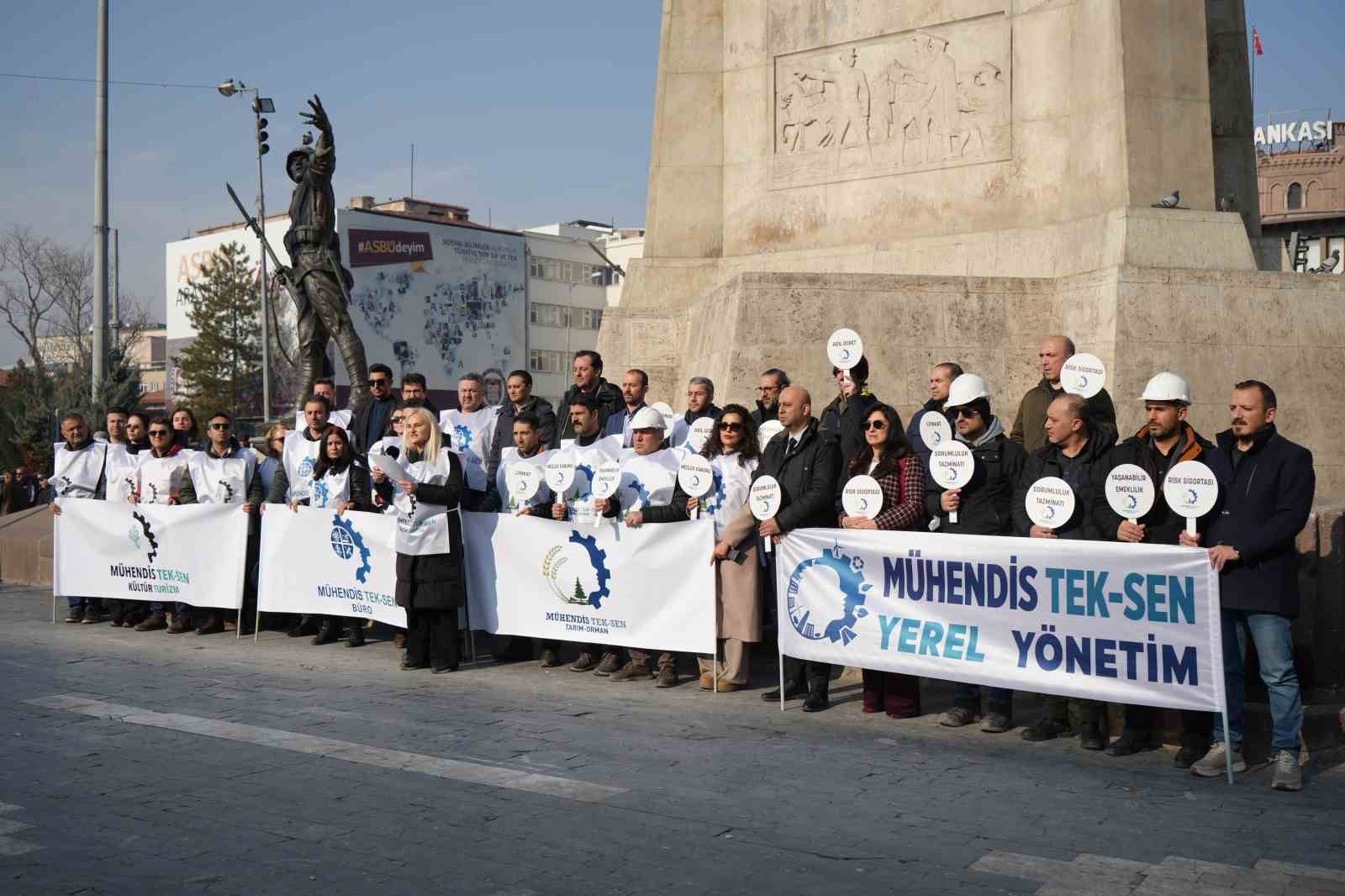 Mühendis Tek-Sen’den kamu personeline ilişkin maaşlarına düzenleme talebi
