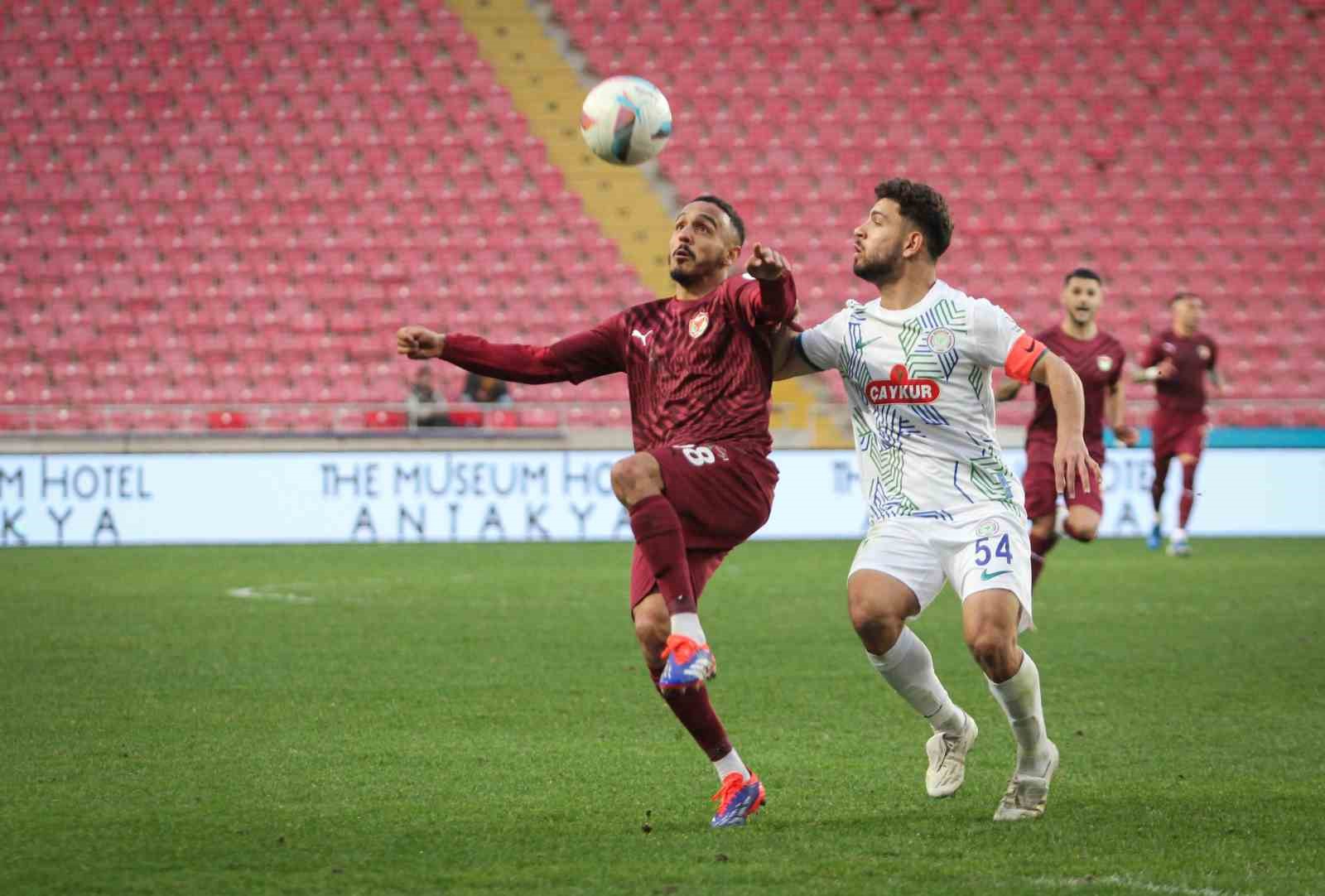 Trendyol Süper Lig: Atakaş Hatayspor: 1 - Çaykur Rizespor: 2 (Maç sonucu)
