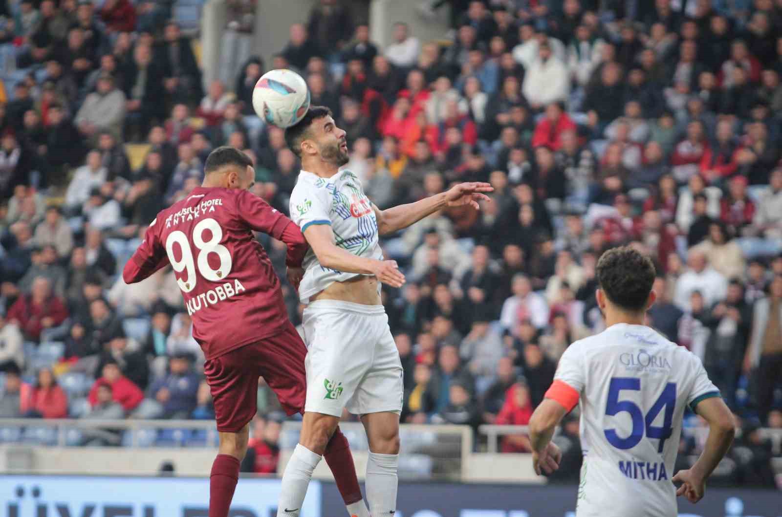 Trendyol Süper Lig: Atakaş Hatayspor: 1 - Çaykur Rizespor: 2 (Maç sonucu)
