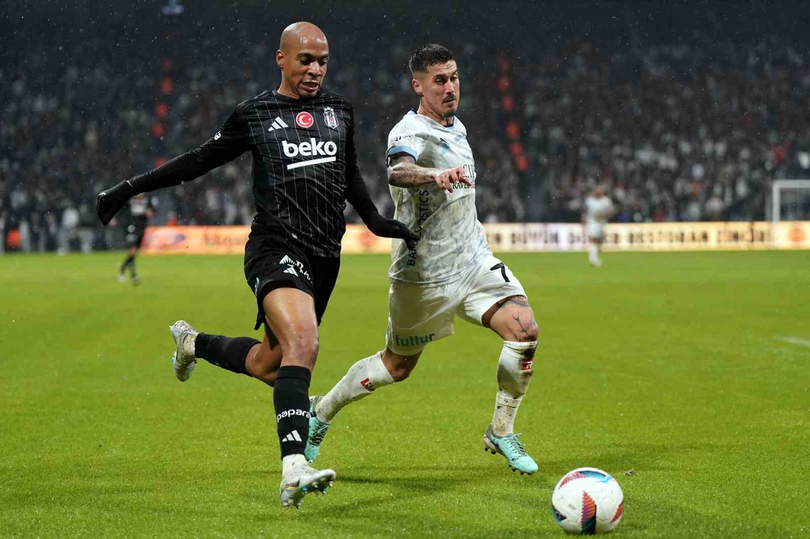 Trendyol Süper Lig: Beşiktaş: 2 - Bodrum FK: 0 (İlk yarı)
