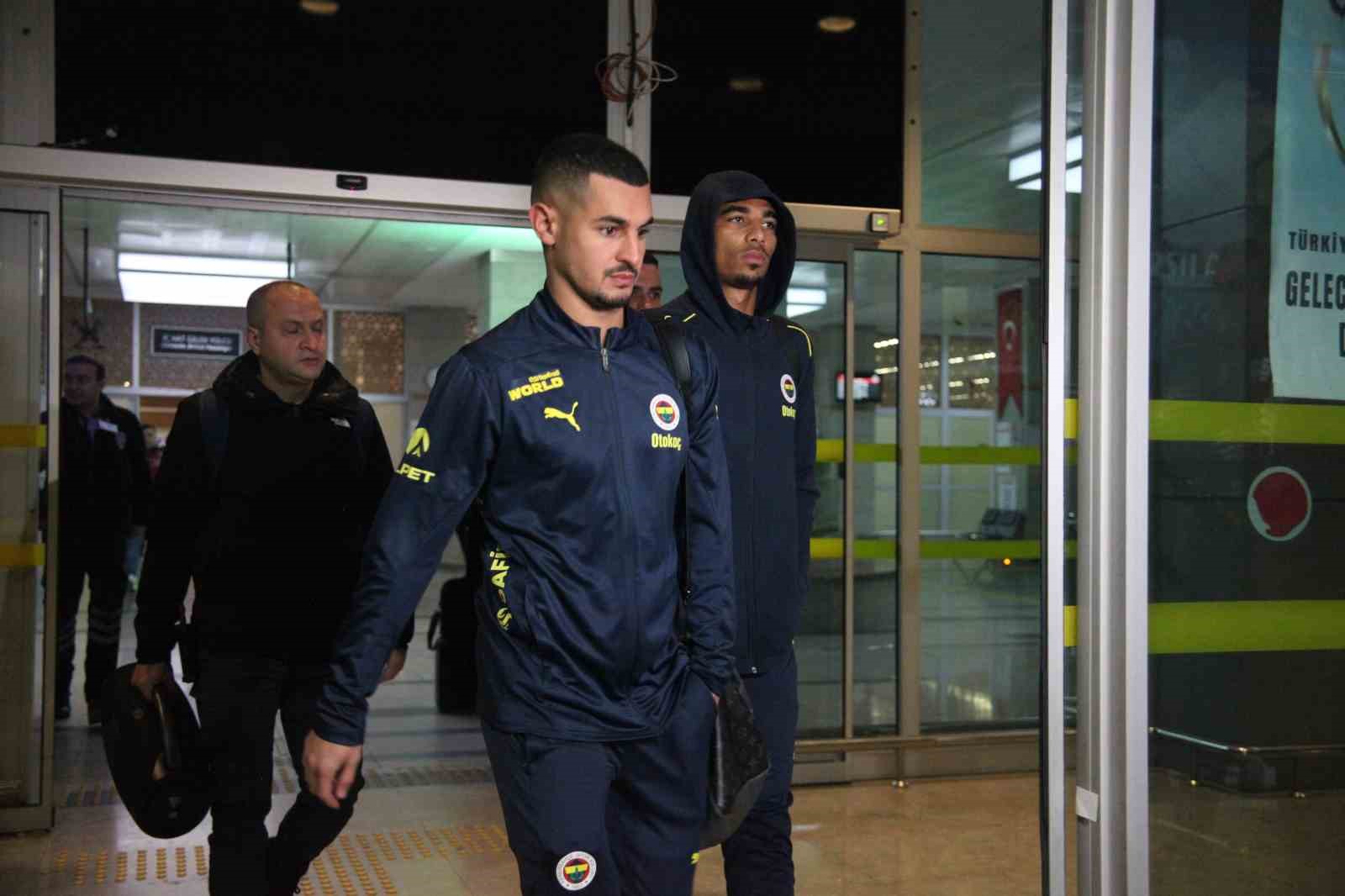 Fenerbahçe kafilesi Konya’ya geldi
