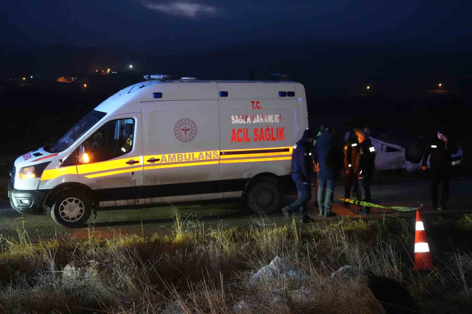 Ankara’da takla atan otomobil hurdaya döndü: 1 ölü, 4 yaralı
