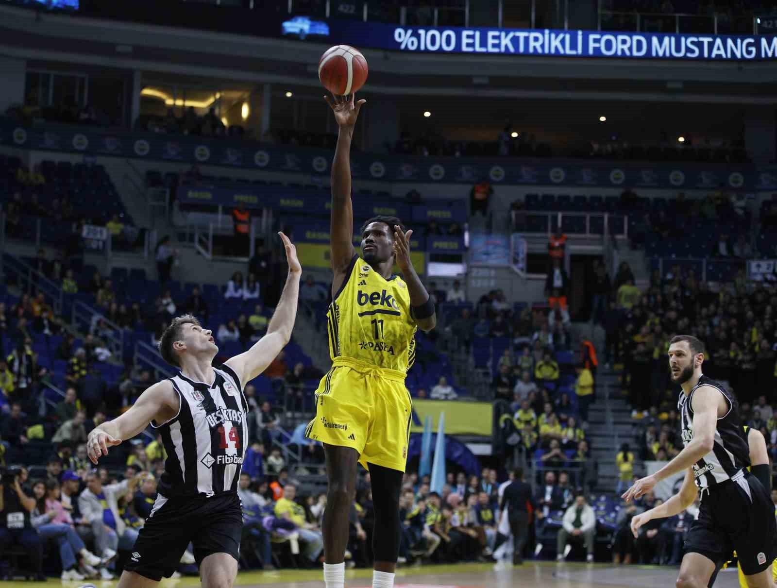 Basketbolda derbinin kazananı Fenerbahçe
