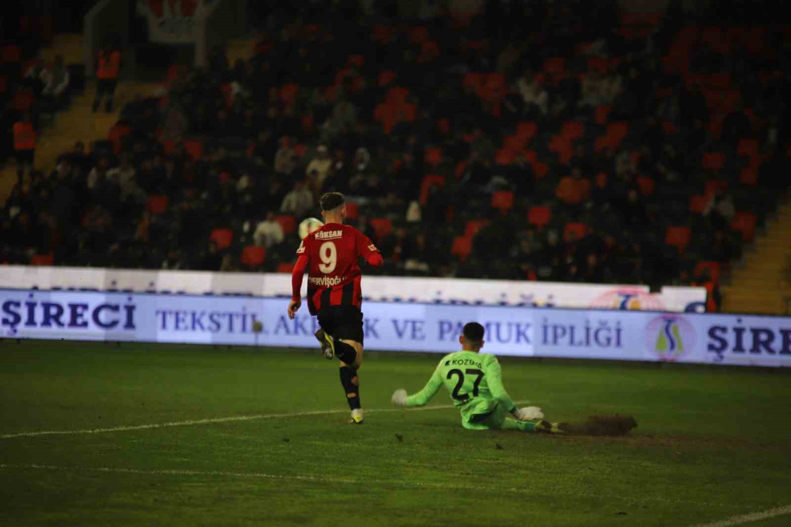 Trendyol Süper Lig: Gaziantep FK: 1 - Adana Demirspor: 0 (Maç sonucu)
