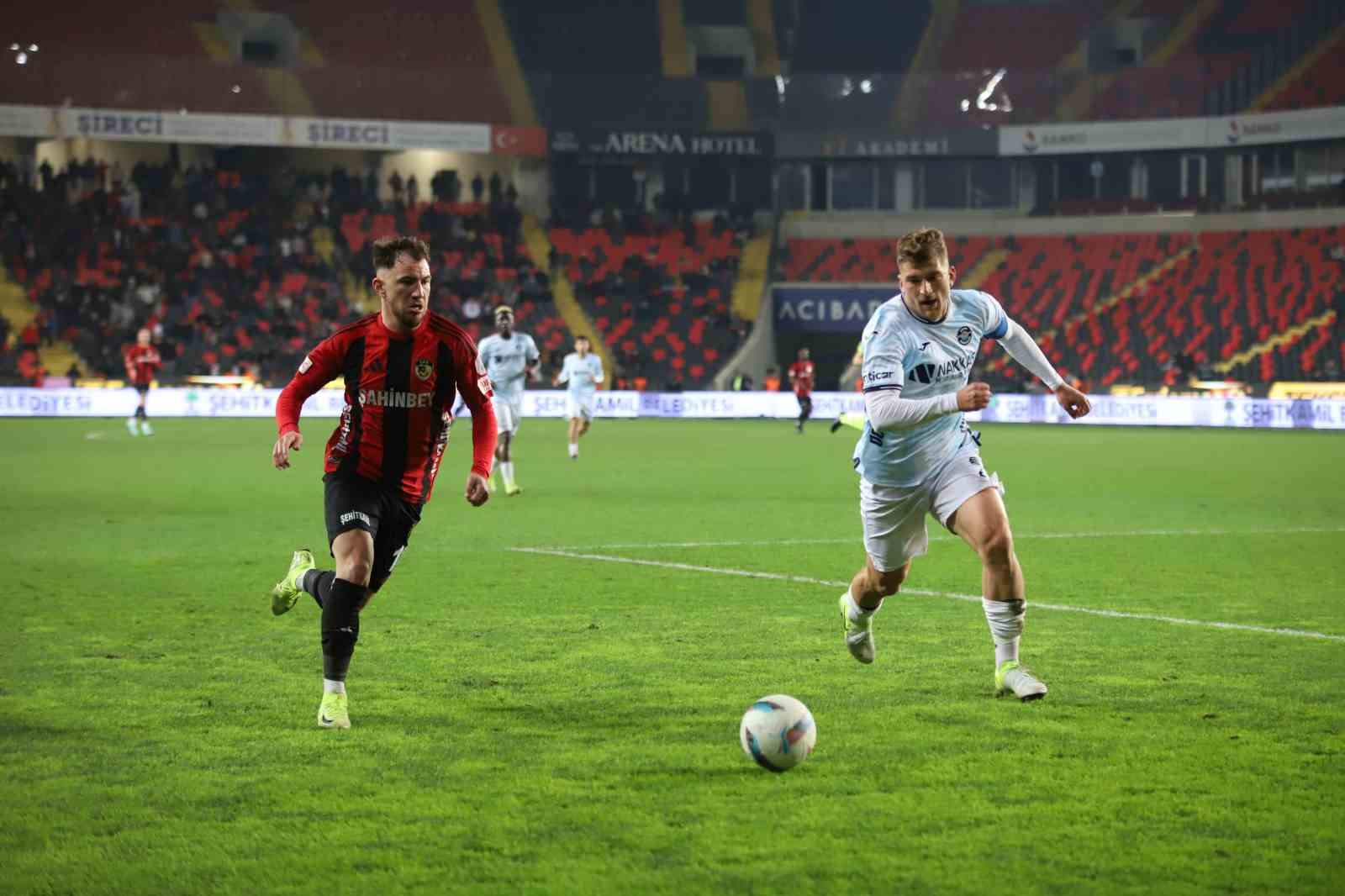 Trendyol Süper Lig: Gaziantep FK: 1 - Adana Demirspor: 0 (Maç sonucu)
