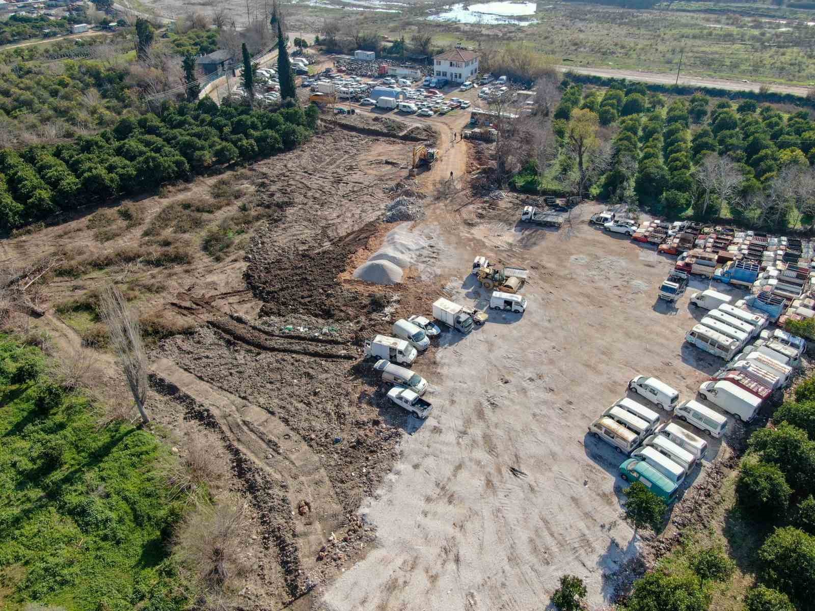 Milli servet otoparklarda çürümeye terk edildi, aralarında 21 yıldır bekleyen var
