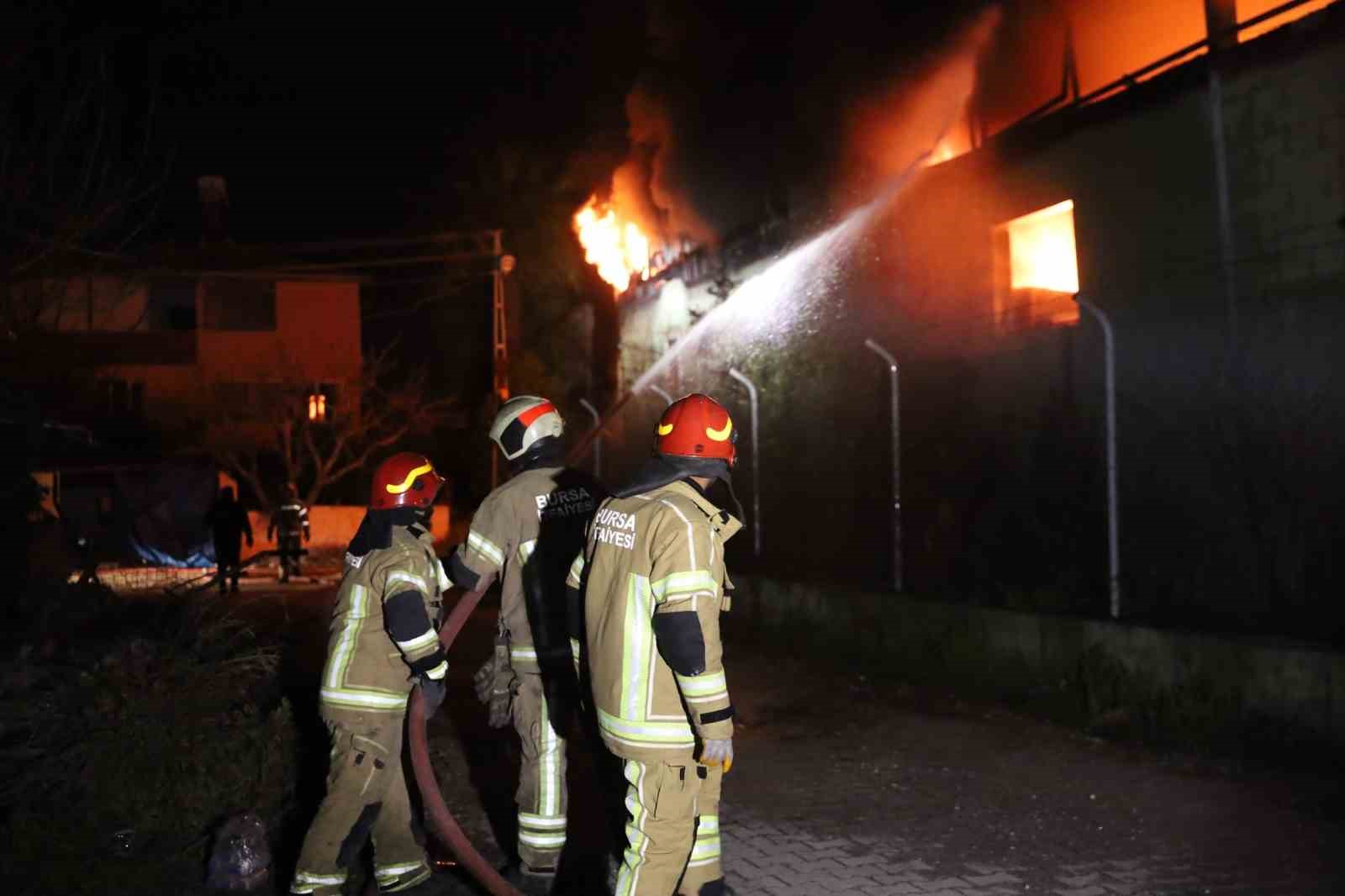 Bursa İtfaiyesi’nden 21 bin olaya müdahale
