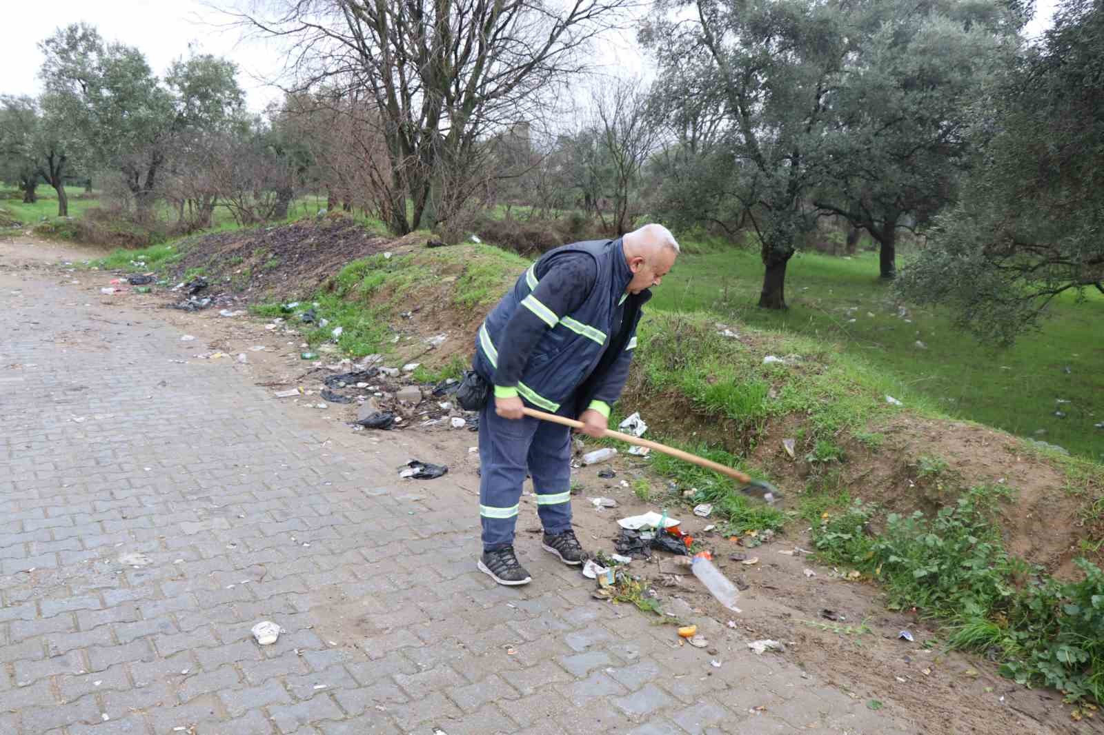 Nazilli Belediyesi’nden Bozyurt Mahallesi’nde temizlik seferberliği
