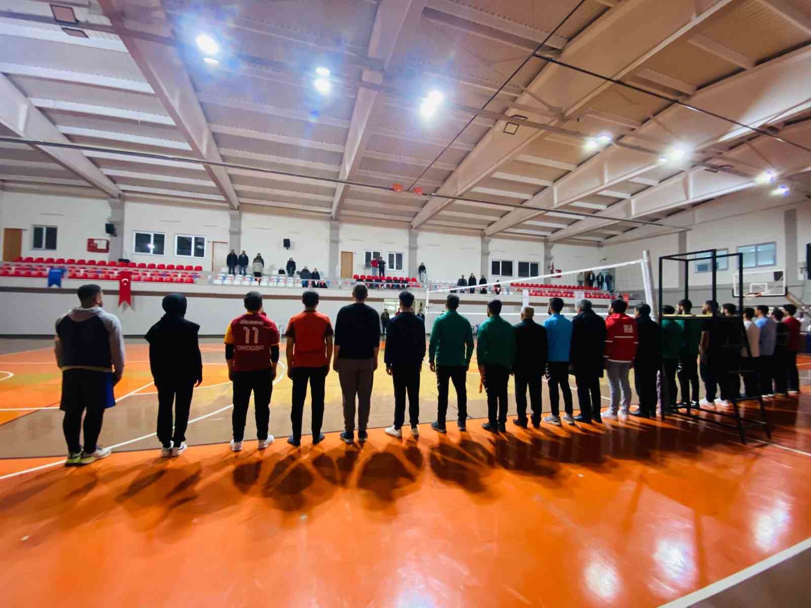 Diyadin’de kurumlar arası voleybol turnuvası
