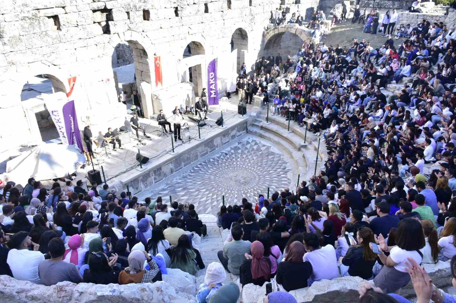 Burdur’un turizm başarısı: Ziyaretçi sayılarında yüzde 18,64 artış yaşandı
