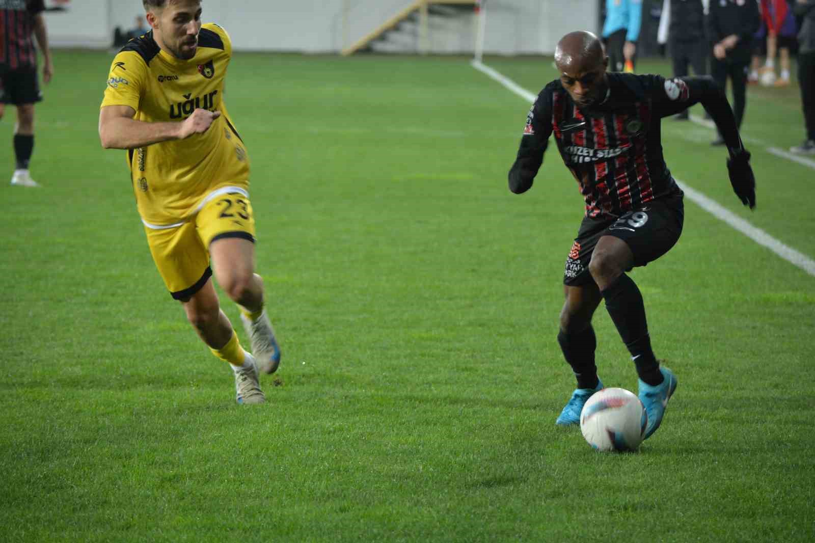 Trendyol 1. Lig: Çorum FK: 3 - İstanbulspor: 1
