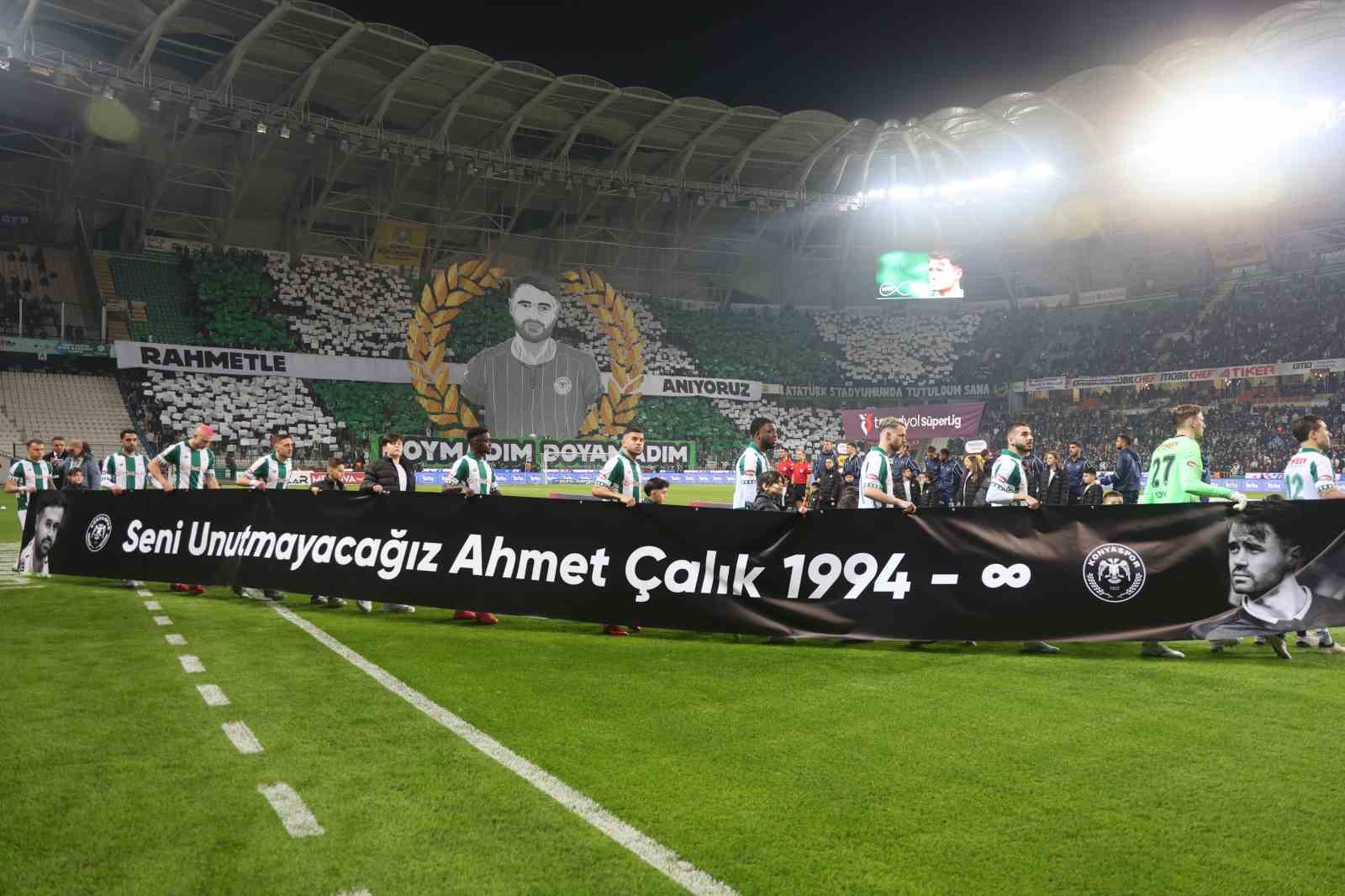 Trendyol Süper Lig: Konyaspor: 1 - Fenerbahçe: 1 (Maç devam ediyor)
