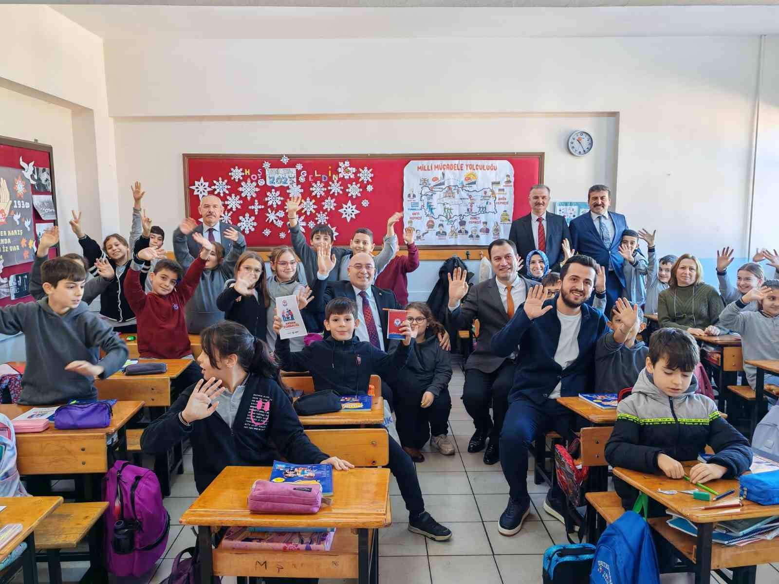 Akran zorbalığına karşı harekete geçtiler
