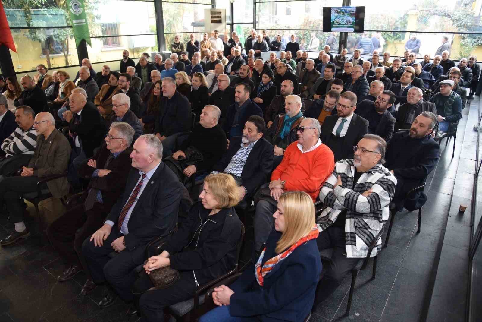 Çarşambalılar Derneği’nde Özdemir güven tazeledi
