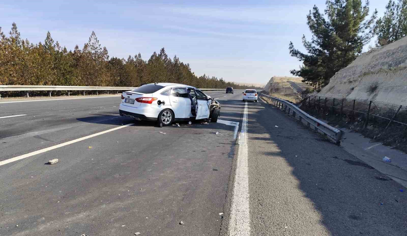 Şanlıurfa’da otomobiller çarpıştı: 12 yaralı
