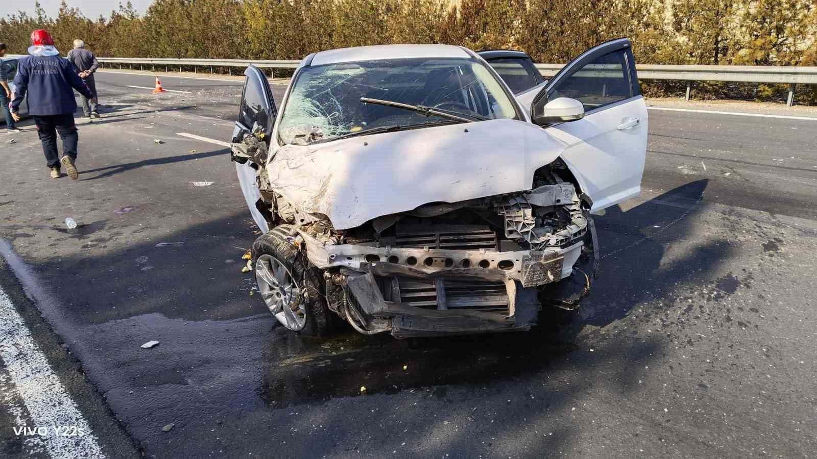 Şanlıurfa’da otomobiller çarpıştı: 12 yaralı
